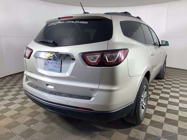 Used 2017 Gold Chevrolet LT image 15