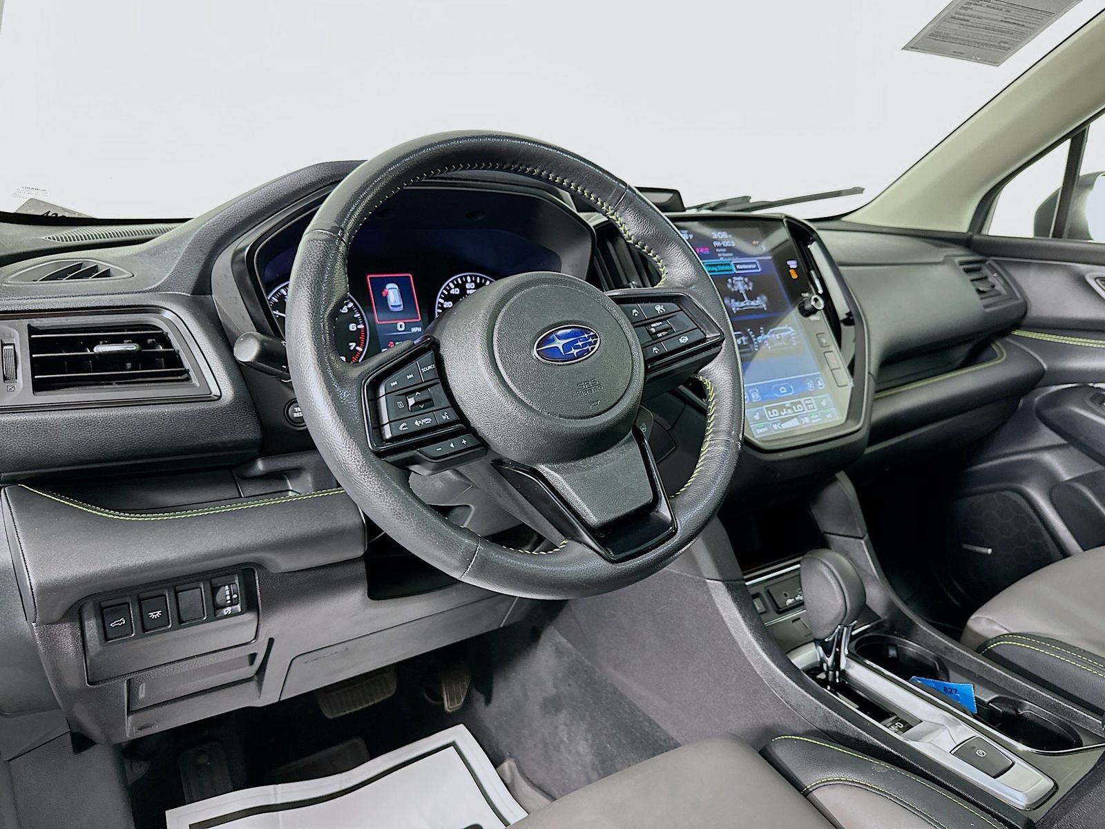 Used 2023 Crystal White Pearl Subaru Onyx Edition image 9