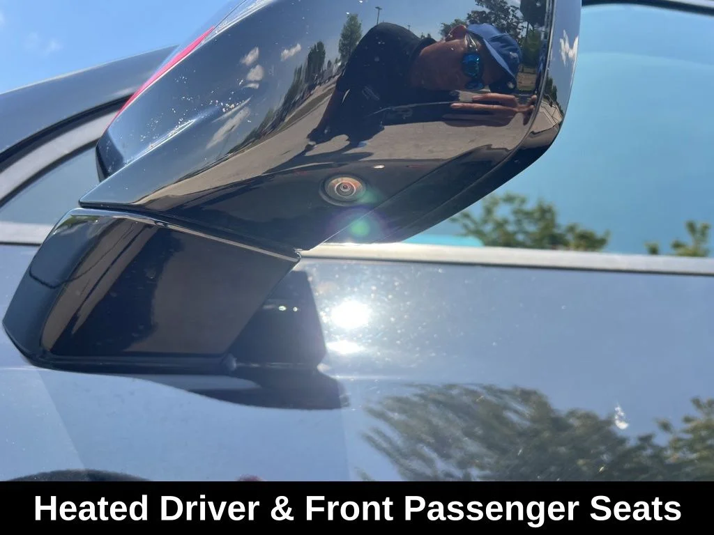 Used 2022 Black Chevrolet LT image 25