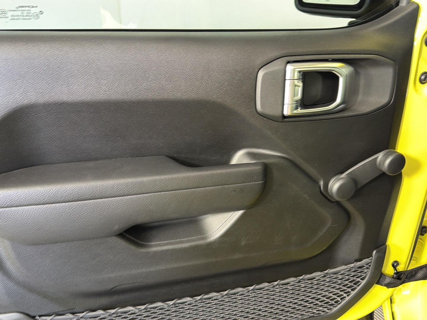 Used 2024 High Velocity Clearcoat Jeep Sport image 25