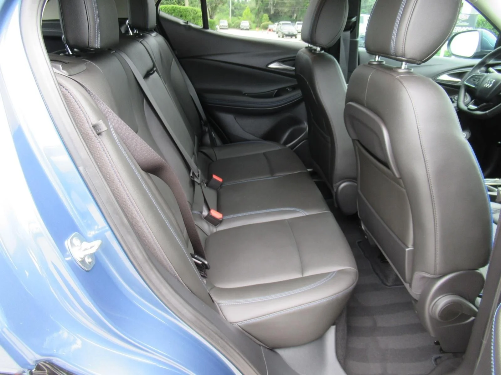Used 2025 Blue Buick Sport Touring image 35