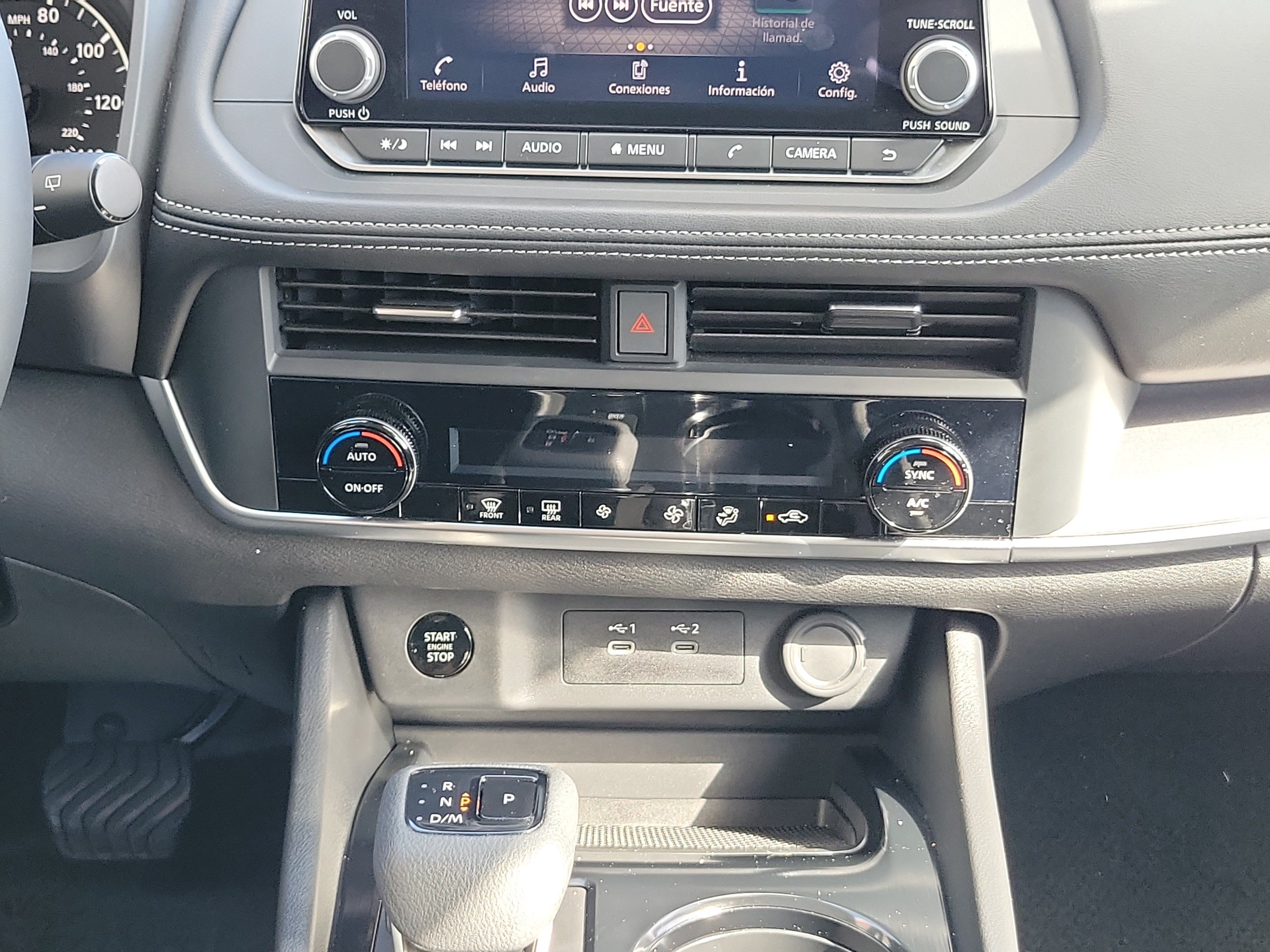 Used 2025 Deep Ocean Blue Pearl Nissan SV image 19