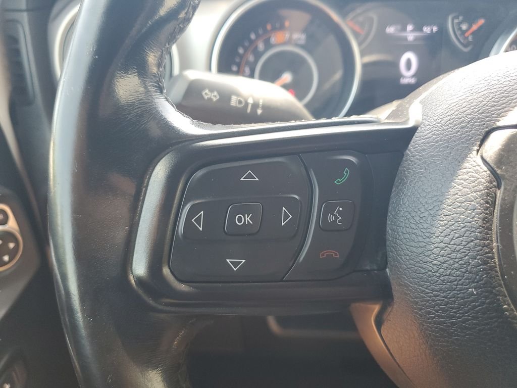 Used 2020 White Jeep Unlimited Sport S image 19