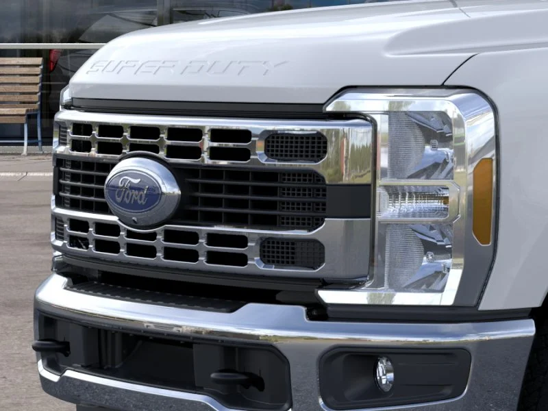 New 2026 Oxford White Ford XLT image 50