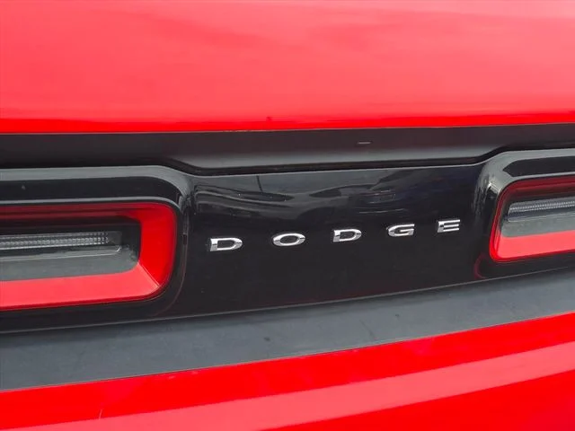 Used 2017 Red Dodge SXT image 24