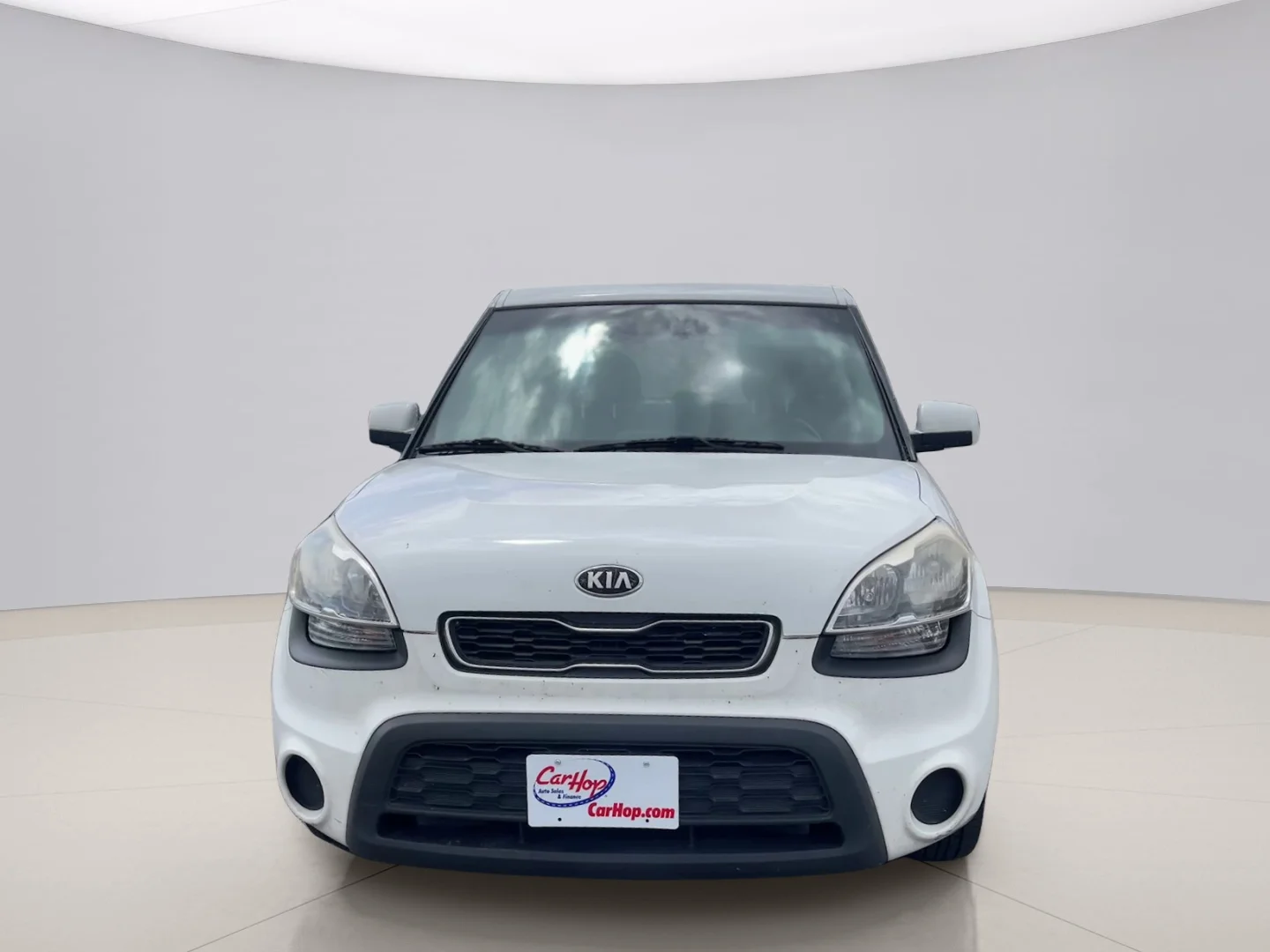Used 2013 White Kia ! WAGON image 9