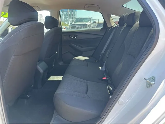Used 2023 White Honda LX image 4