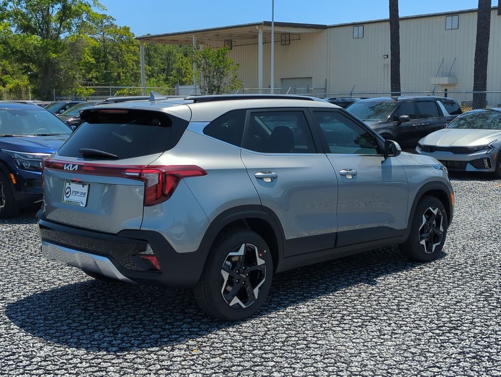 New 2026 Steel Gray Kia EX image 7
