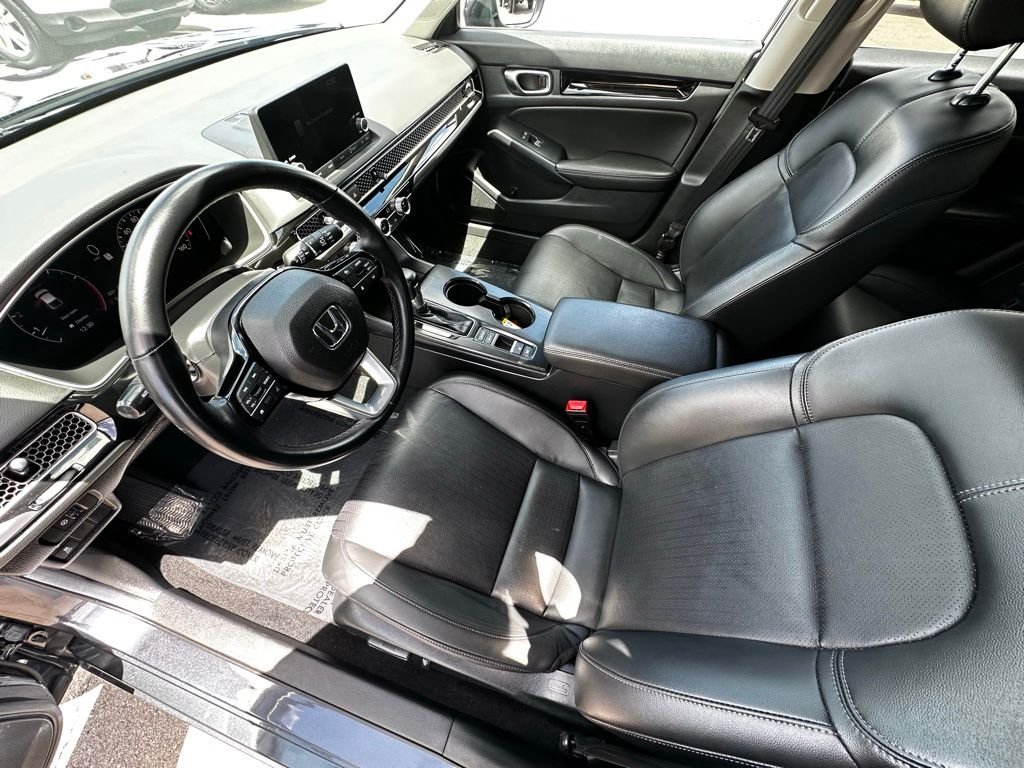 2024 Honda Civic Hatchback EX-L - Photo 16