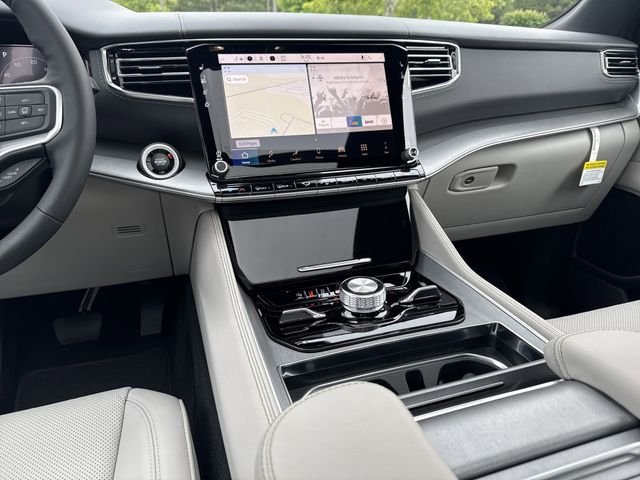 New 2026 White Jeep Limited Reserve image 30