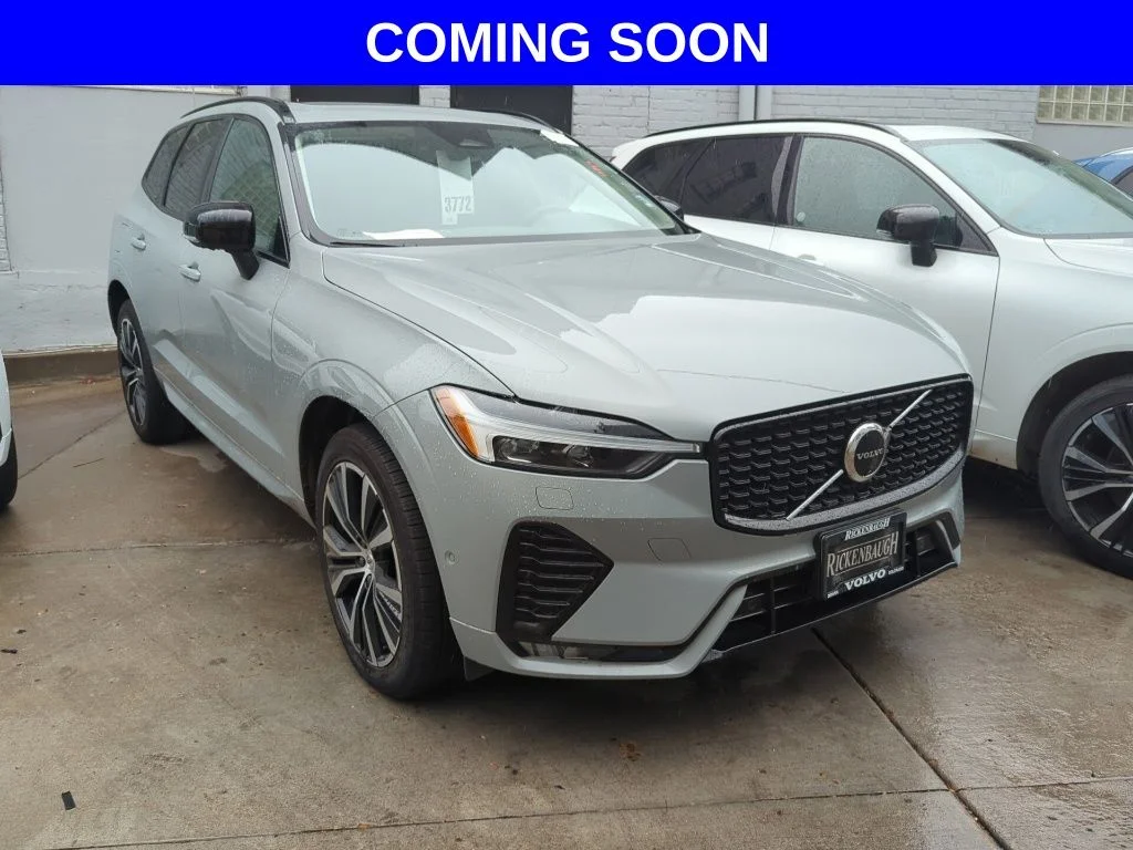 2025 Volvo XC60 B5 Plus Dark AWD's photo