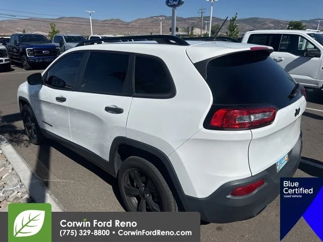 Used 2017 Bright White Clearcoat Jeep Sport image 4