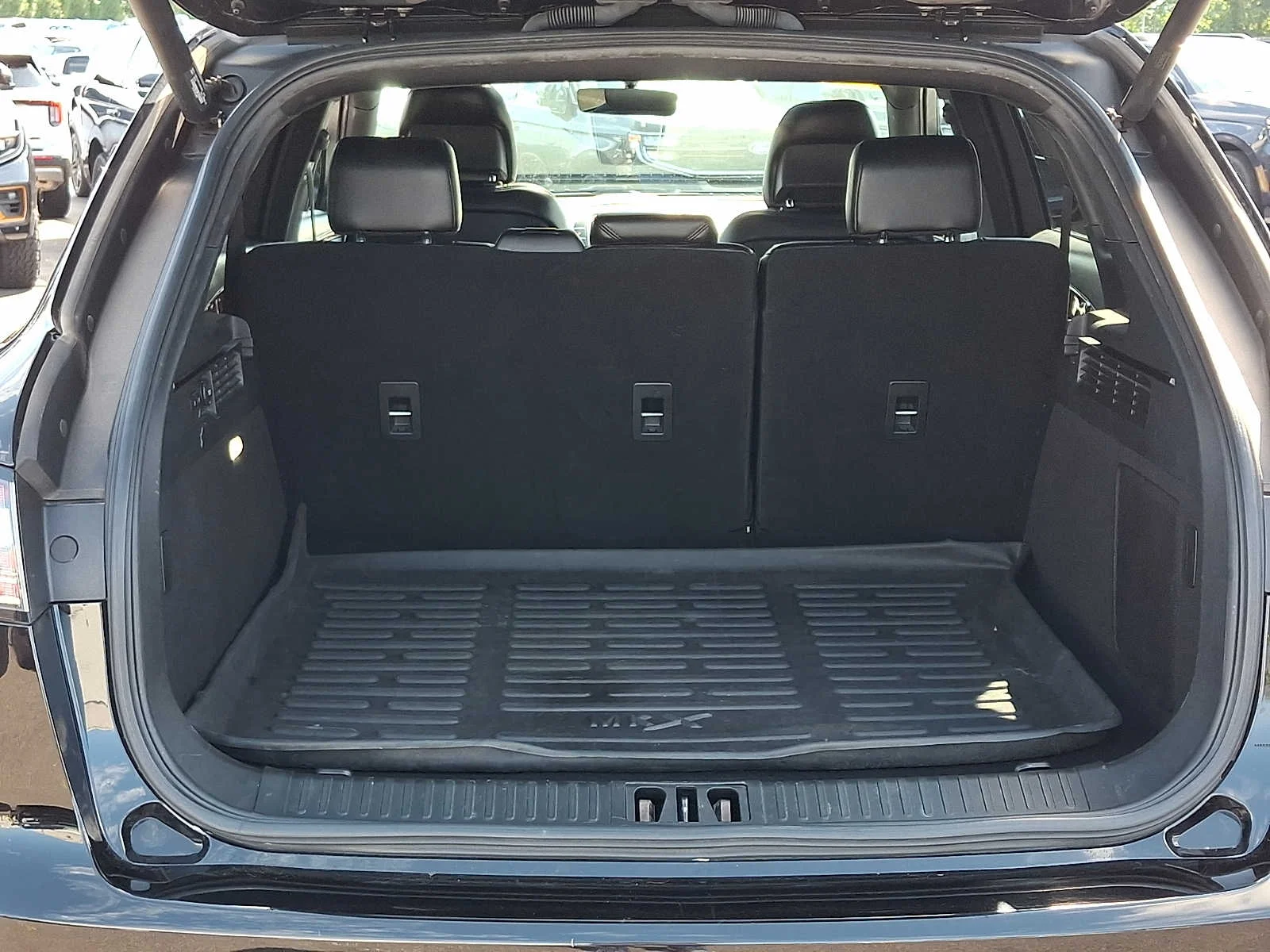 Used 2019 Black Lincoln Reserve image 29