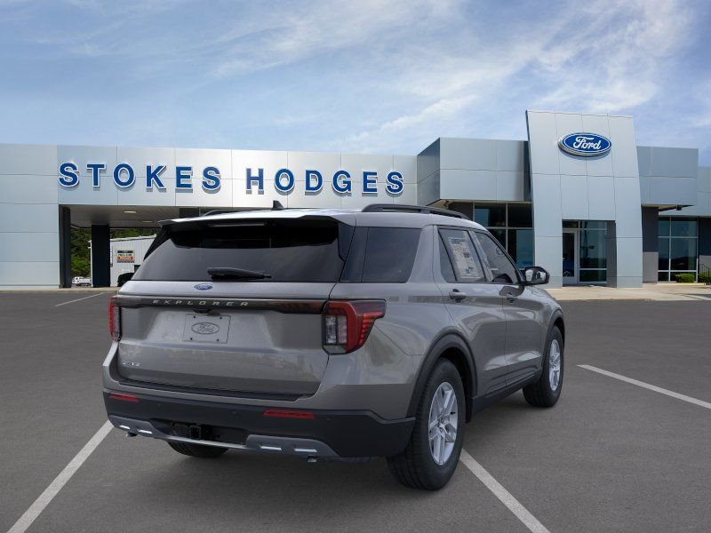 New 2026 Carbonized Gray Metallic Ford Active image 36