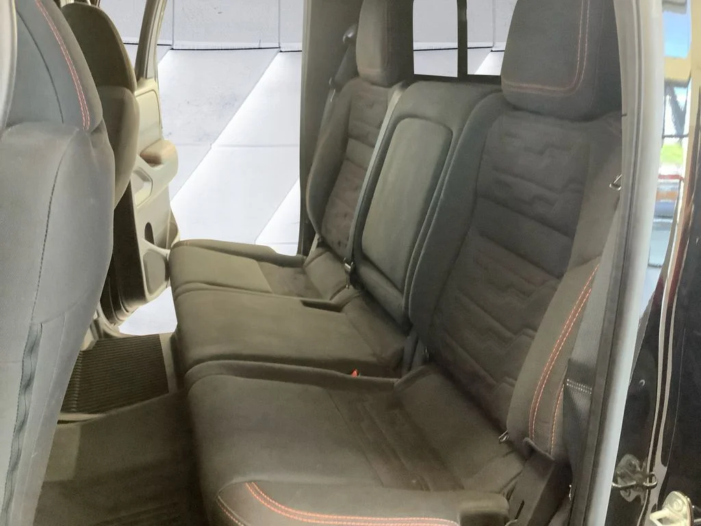 Used 2024 Black Nissan PRO-4X image 18