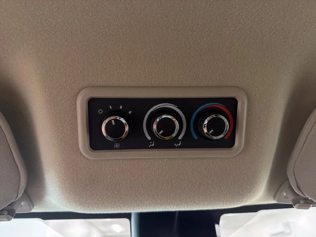 Used 2025 White Chevrolet LT image 16