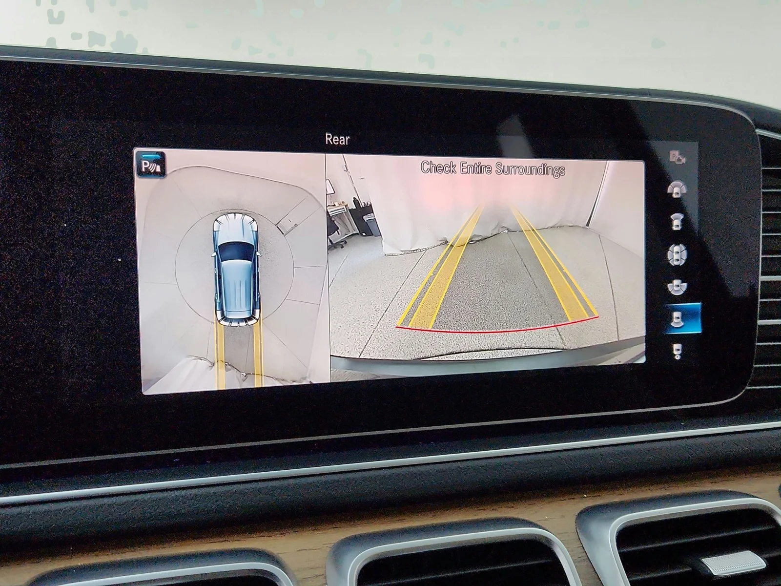 Certified Used 2023 Emerald Green Metallic Mercedes-Benz GLE 450 image 20
