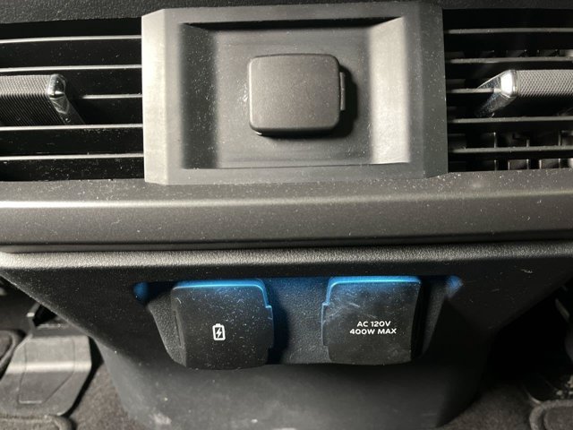 Used 2024 Agate Black Ford XLT image 15