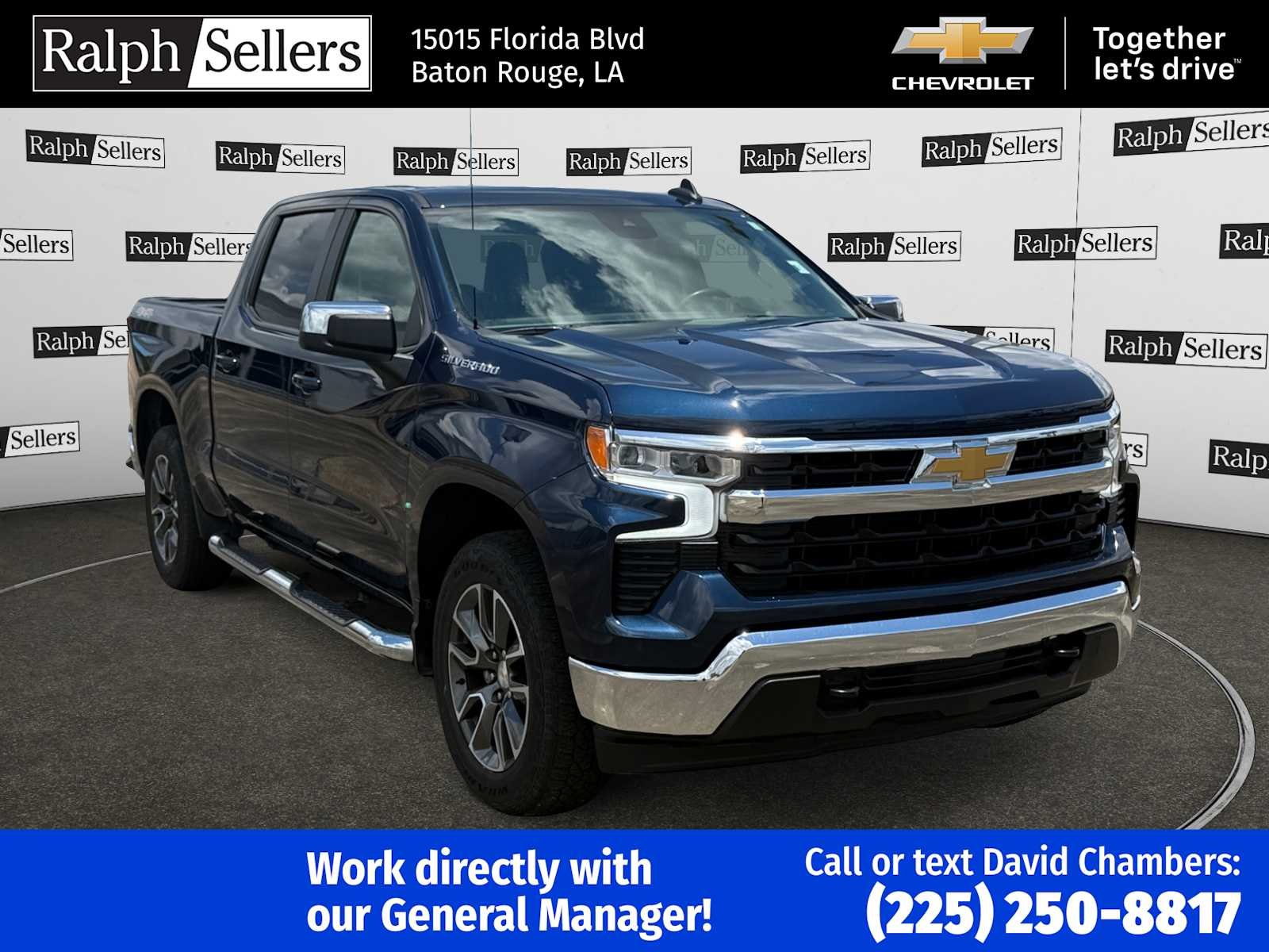 Used 2022 Northsky Blue Metallic Chevrolet LT image 1