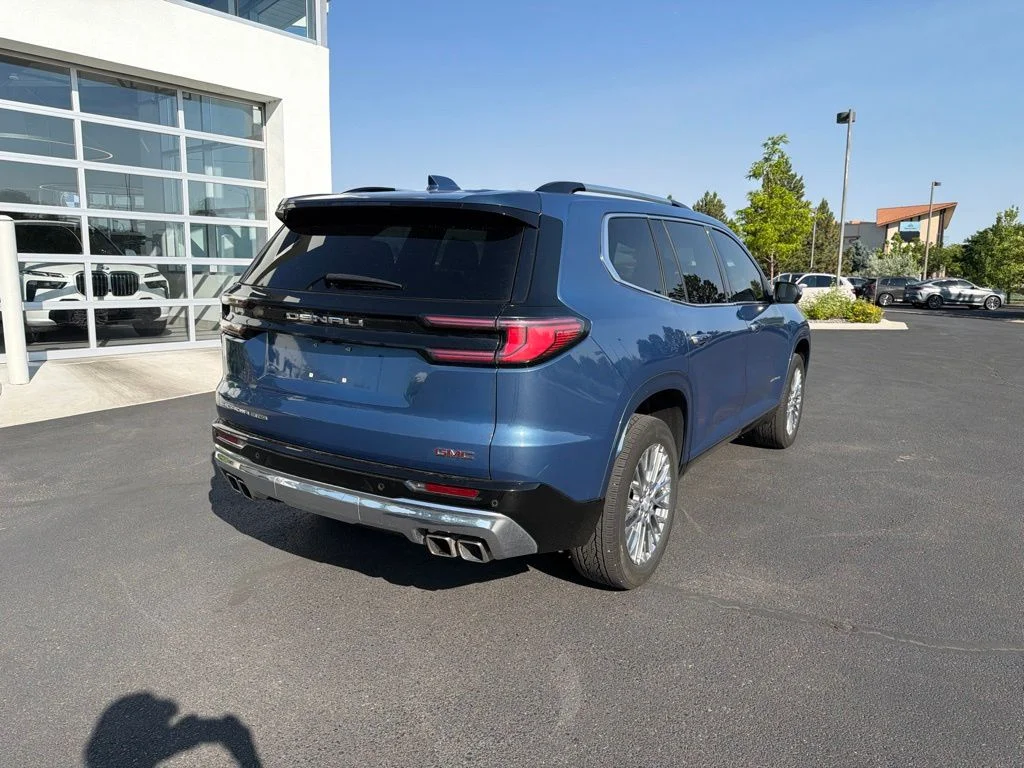 Used 2024 Blue GMC Denali image 5