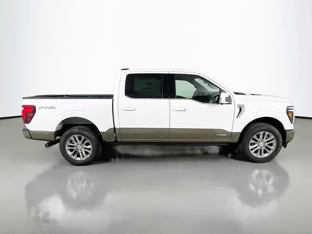New 2026 Star White Metallic Tri-Coat Ford King Ranch image 8