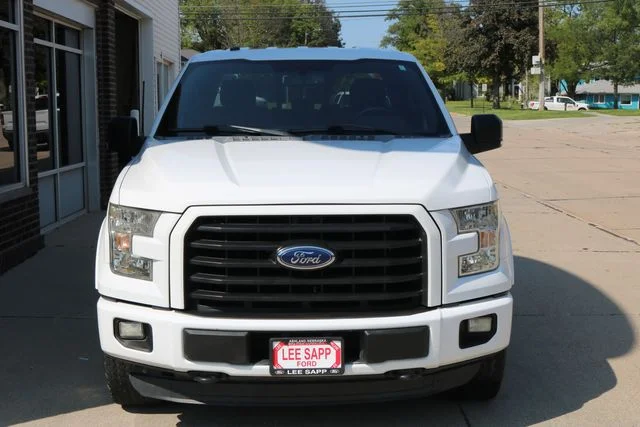 Used 2016 White Ford XLT image 5