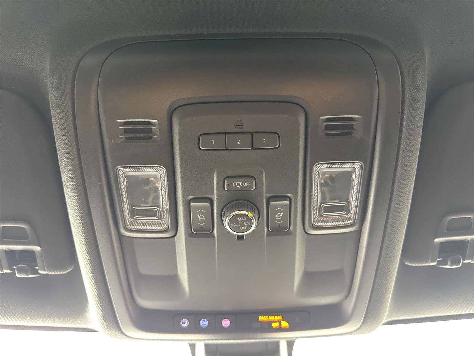 Used 2022 Summit White Chevrolet LT image 6