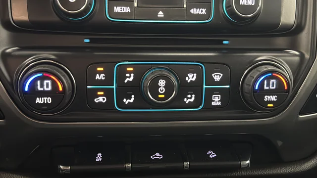 Used 2015 Summit White Chevrolet LT image 17