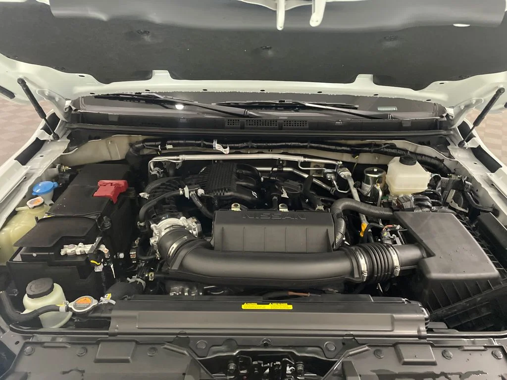 New 2026 Glacier White Nissan Crew Cab S image 28