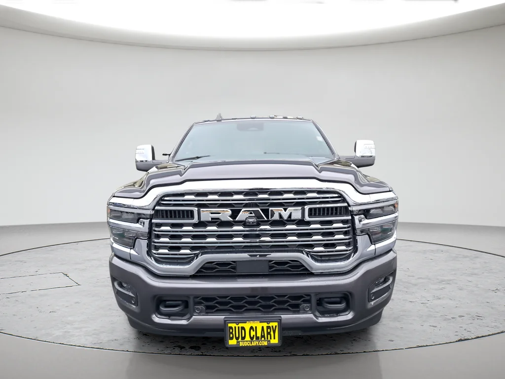 2026 RAM 3500 Limited - Photo 8