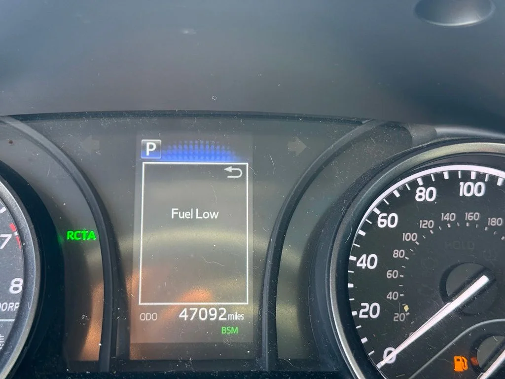 Used 2023 Silver Toyota SE image 19