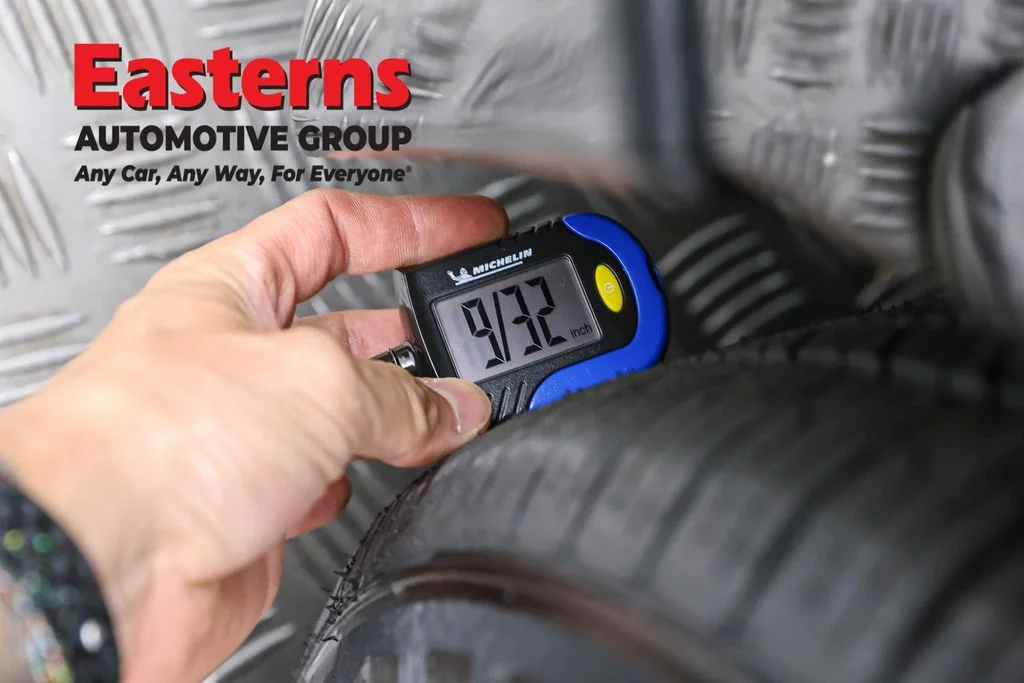 Used 2023 Black Nissan SV image 28
