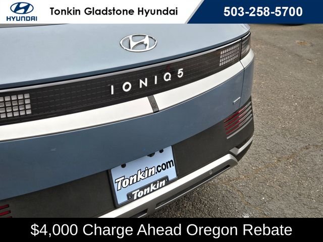 Certified Used 2024 Blue Hyundai SEL image 14