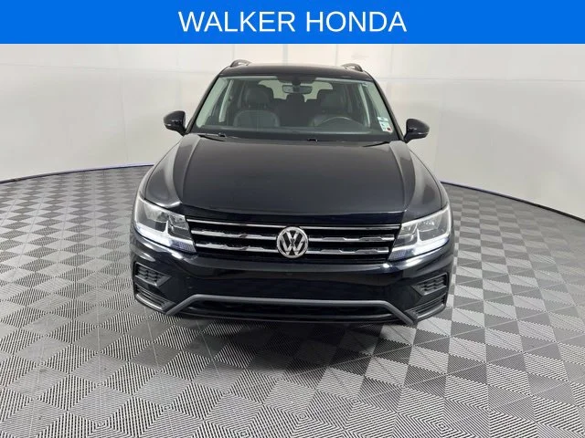 Used 2021 Deep Black Volkswagen 2.0T SE image 2
