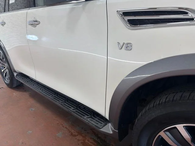 Used 2018 Pearl White Nissan SL image 11