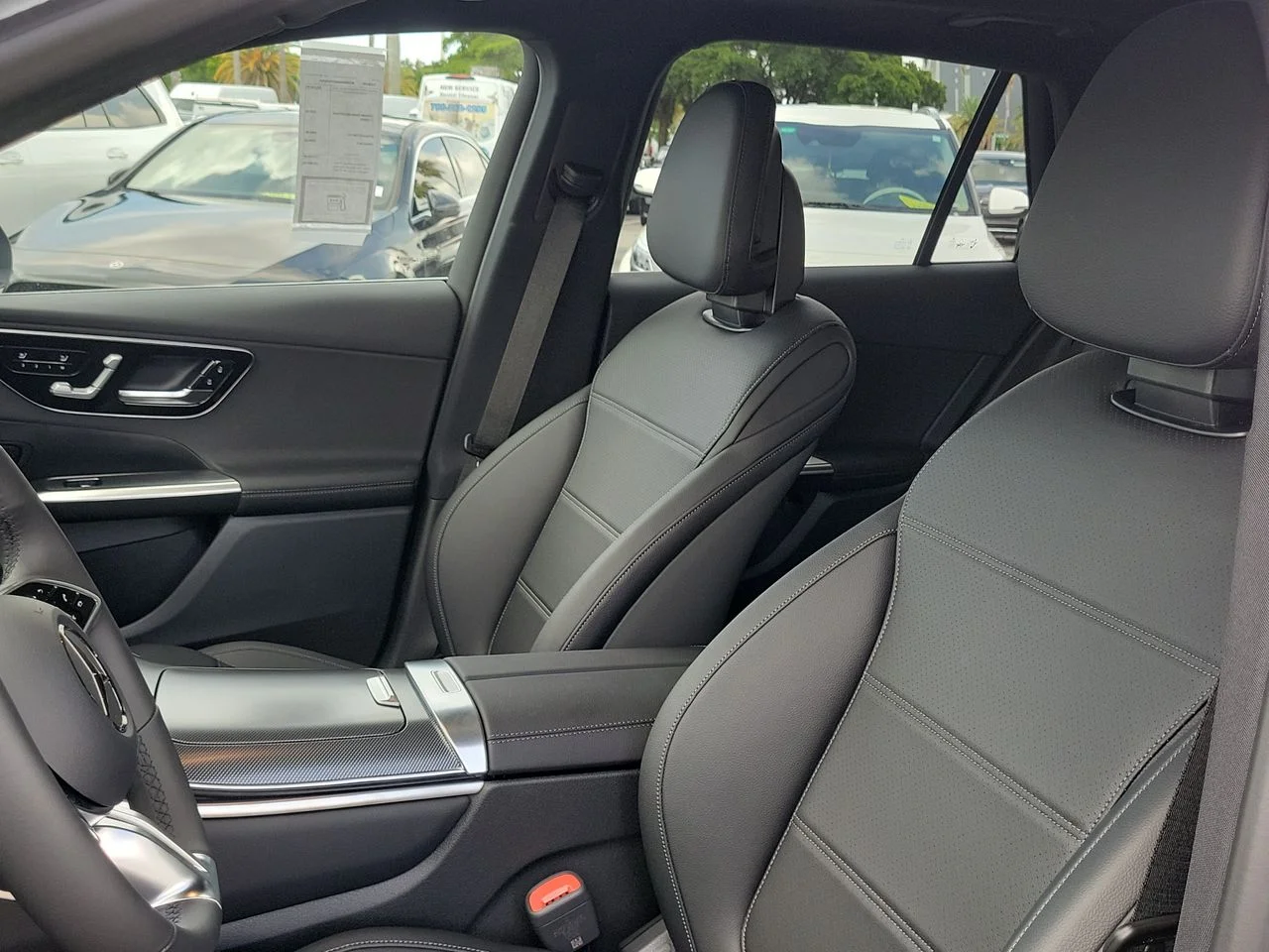 New 2026 Cirrus Silver Metallic Mercedes-Benz GLC 300 image 21