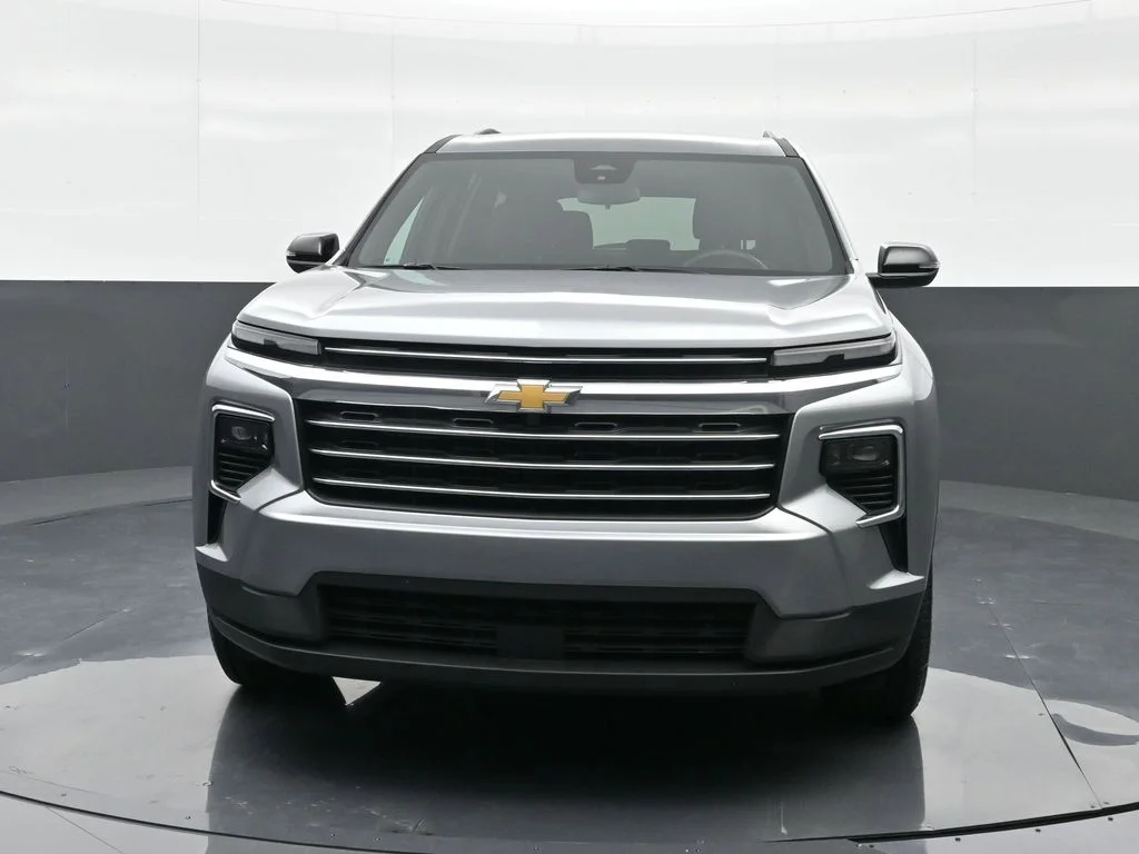 Used 2025 Gray Chevrolet LT image 15