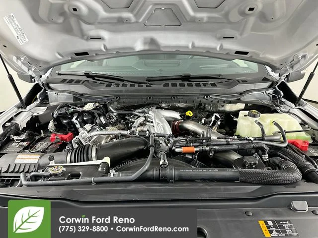 New 2026 Glacier Gray Metallic Tri-Coat Ford Lariat image 32