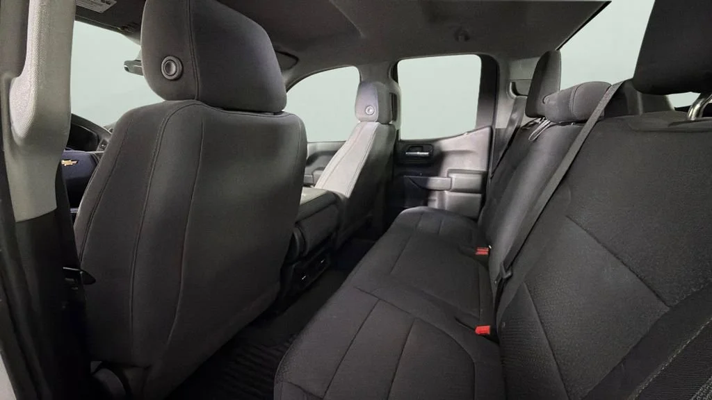 Used 2020 SUMMIT WHITE Chevrolet Custom image 26