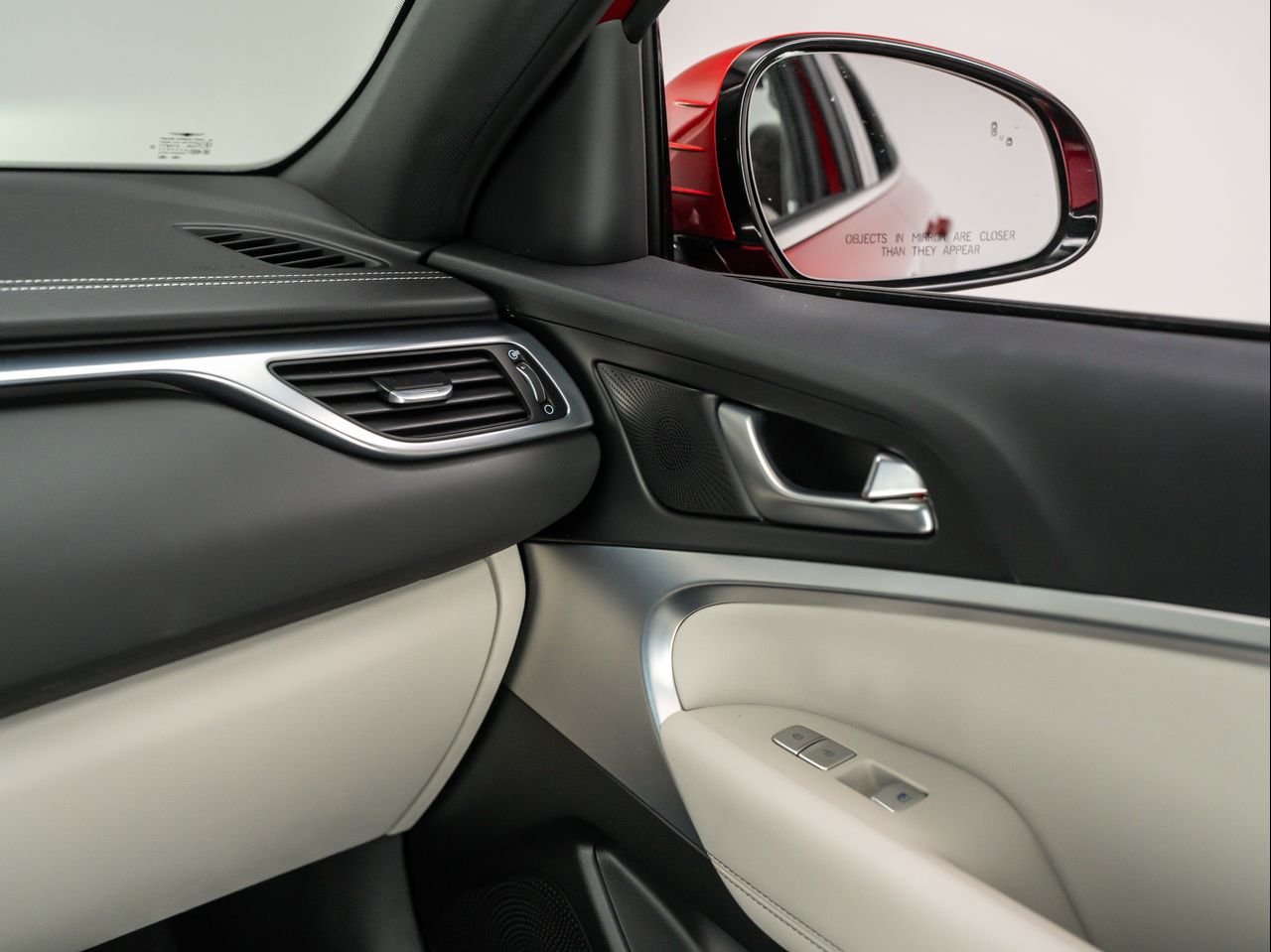 Used 2023 Havana Red Genesis 2.0T RWD image 26