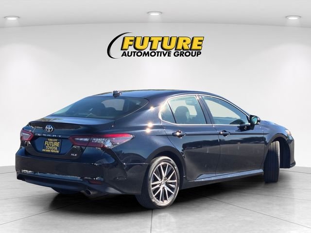 Used 2024 Black Toyota XLE image 4