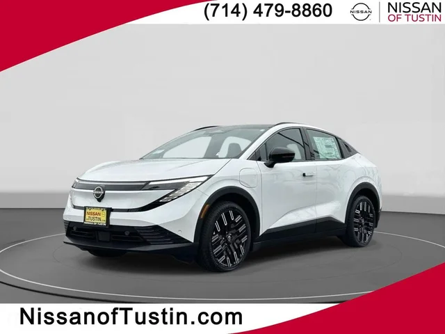 2026 Nissan LEAF PLATINUM+