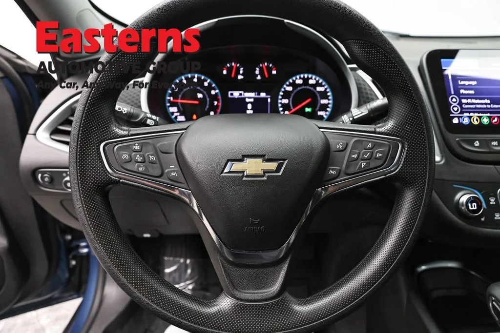 Used 2024 Blue Chevrolet LT image 10