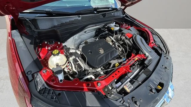 Used 2025 Red Chevrolet LT image 32