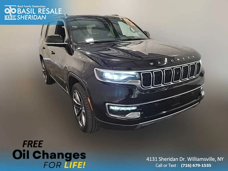2022 Jeep Wagoneer Series III's photo