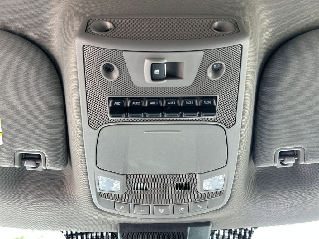 Used 2021 Blue Ford Lariat image 16