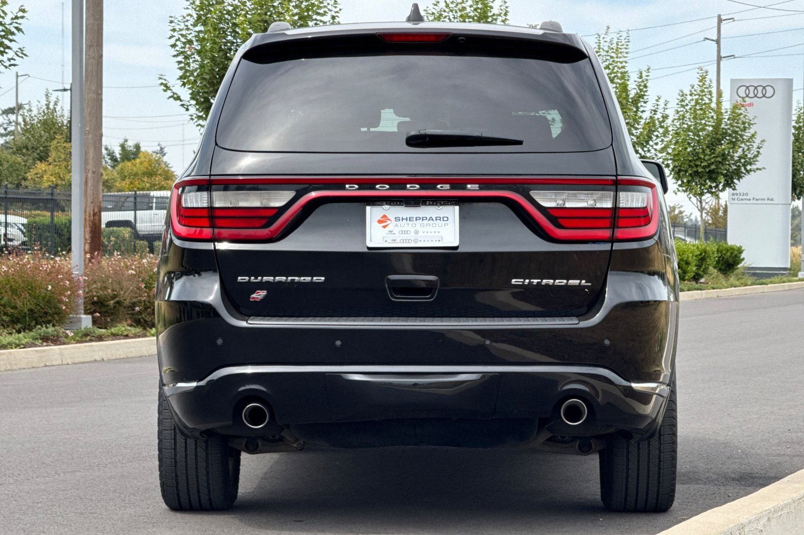 Used 2020 Black Dodge Citadel image 4