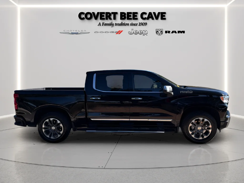 Used 2025 Black Chevrolet High Country image 11