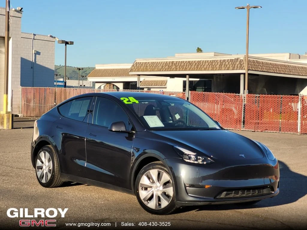 2024 Tesla Model Y Long Range Dual Motor All-Wheel Drive's photo