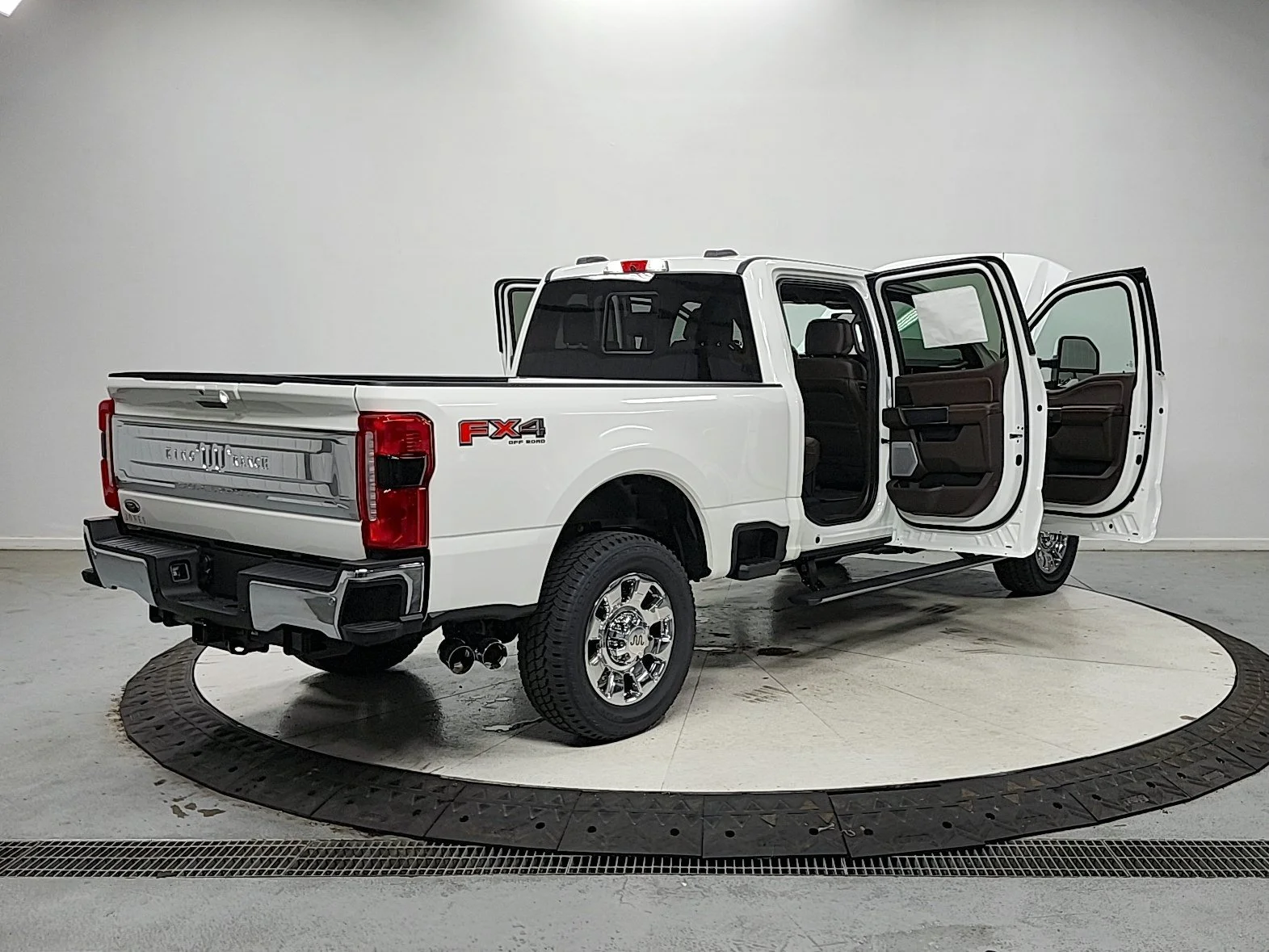 New 2026 White Ford King Ranch image 16